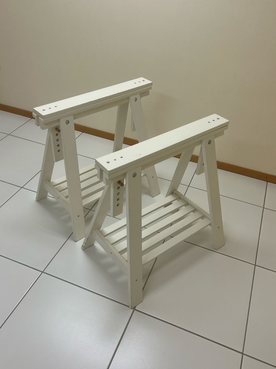 Ikea Altri mobili per ufficio: Ikea Bockböcke weiss Holz 2 Stk. – Usato da Winterthur venduto da sar_dvz6 1