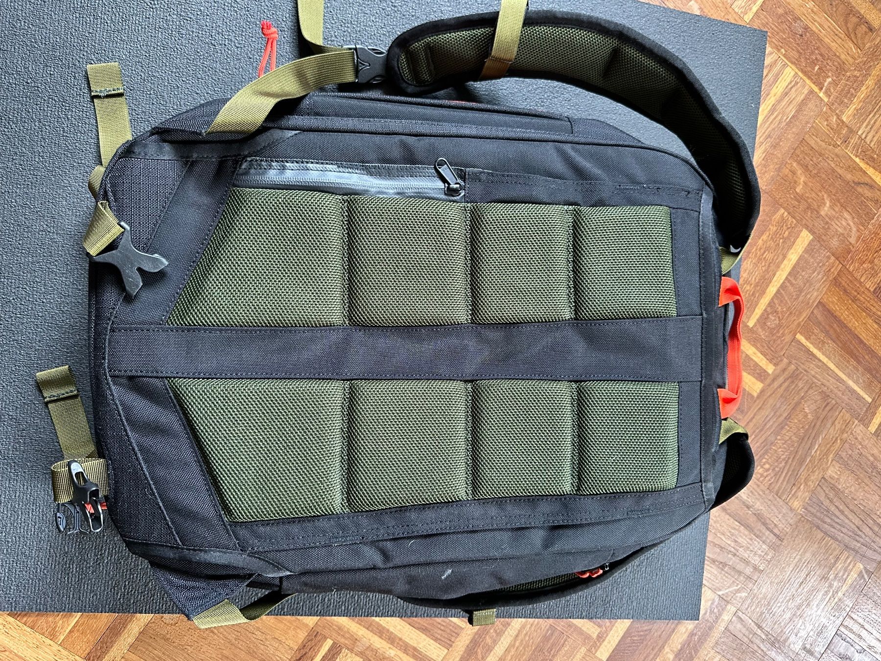 Rucksäcke: Roark Rucksack – Gebraucht aus Thun von Flash88 2