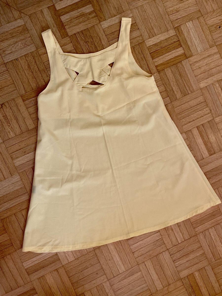 Kleider: Sommer Kleid mit speziellem Ausschnitt, hell gelb – Neu (gemäss Beschreibung) aus Zürich von Carlajimena 4