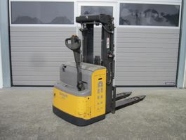 Ameise, Deichselstapler, max. 1600kg, 3.60m, Batterie neu