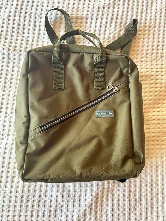 Zaini: Rucksack  – Usato da Alpnachstad venduto da sin_v7ms