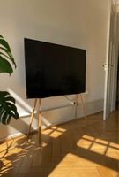 Samsung QLED 55” 4K Smart TV (QE55Q60RA)