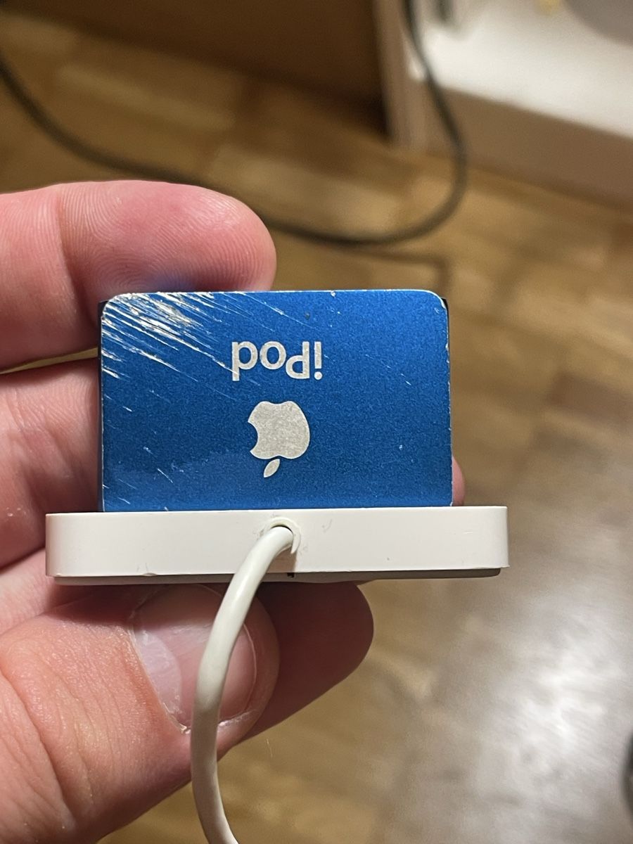 Apple Lettore multimediale portatile: Apple iPod Shuffle Defekt – Difettoso da Wädenswil venduto da dai_2bcv 1