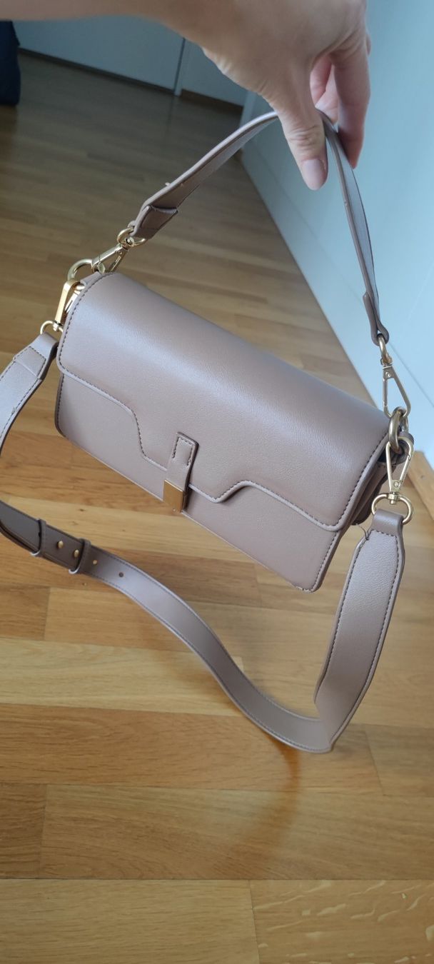 Mango Borse da donna: Tasche Mango – Usato da Zug venduto da vik_8fdf 1