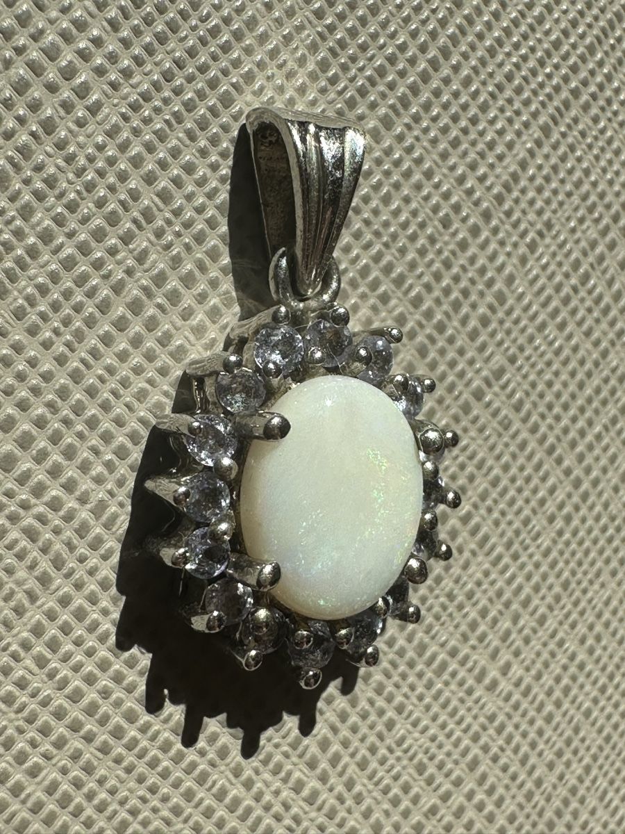 Ciondoli: Eleganter 925 Silber-Anhänger mit Opal – Usato da Buchs AG venduto da Shanem15 3