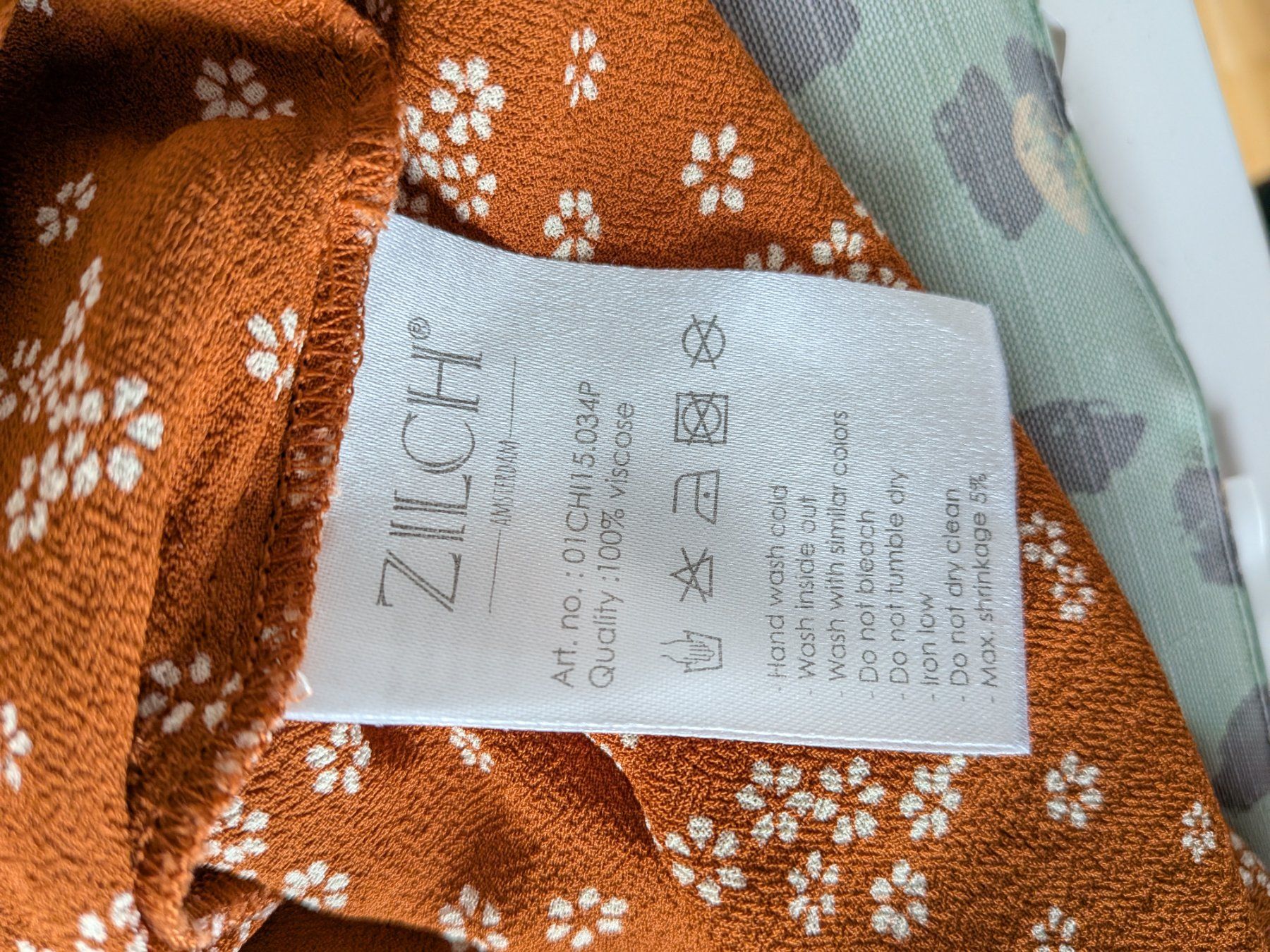 Blusen: Bluse aus Viskose Grösse L – Gebraucht aus Zürich von mizuuu 2