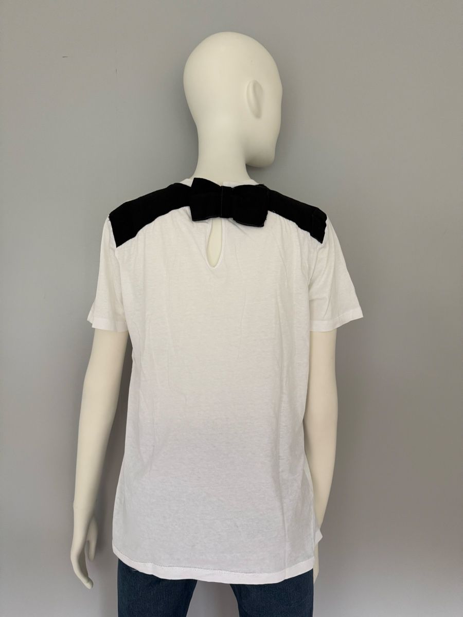 Prada T-shirt: Prada T-Shirt – Usato da Winterthur venduto da 19.19 1