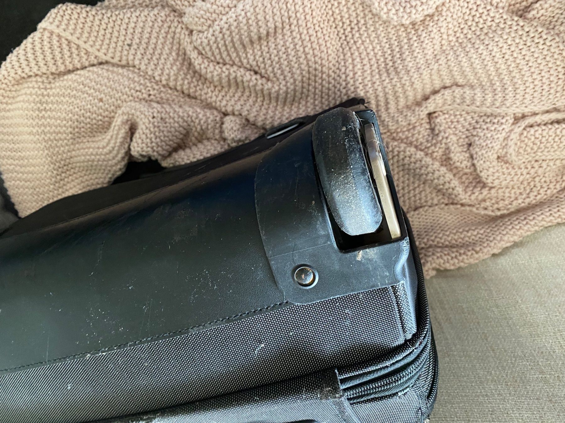 Kappa Valigie: Kleiner Handgepäck - Rollkoffer von Kappa – Usato da Allenwinden venduto da Obalu 9