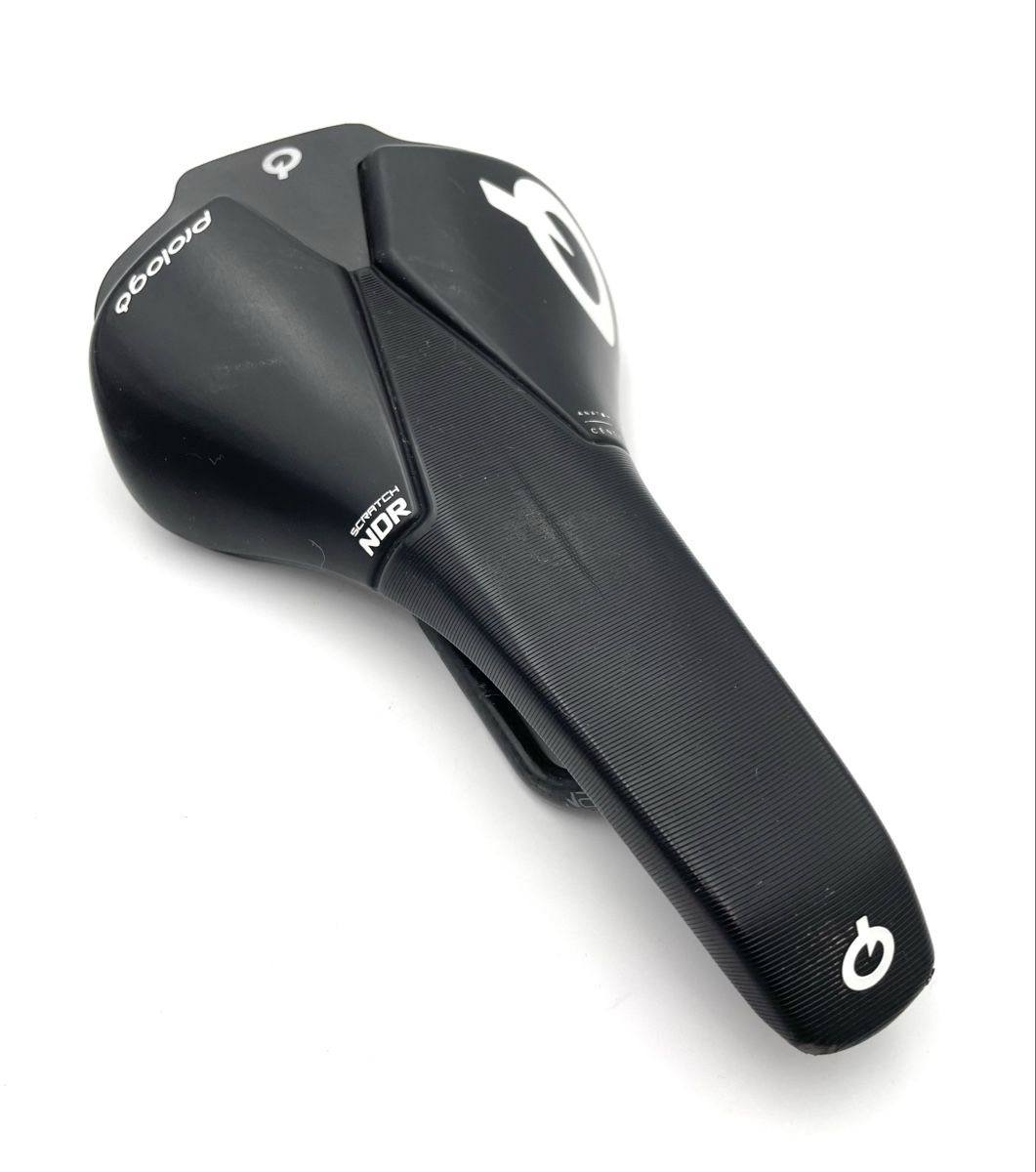 Pièces détachées: Prologo Scratch NDR Nack Carbon Sattel Schwarz – D'occasion à Solothurn par VintageVelo81 1