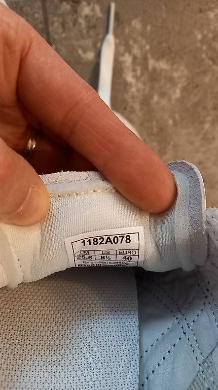 Asics Damenschuhe: Damen Sneaker Asics Tiger – Gebraucht aus Hägglingen von sab_9mpp 4