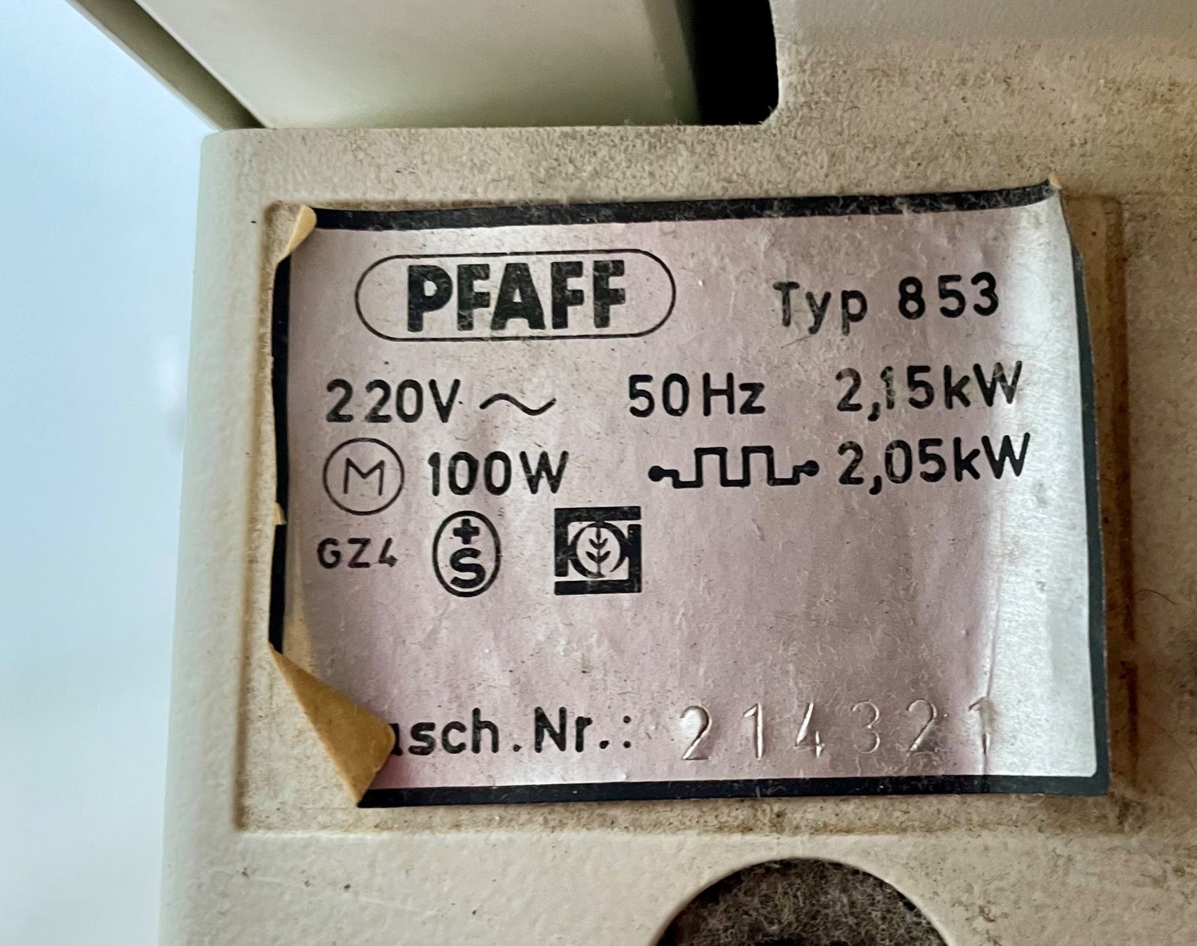 Pfaff Ferri da stiro: Pfaff Walzenbügler Typ 853 – Usato da Niederdorf venduto da LeptonAG 5