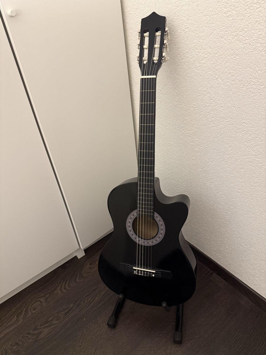 Strumenti musicali: Guitare neuve – Nuovo (secondo la descrizione) da Moudon venduto da hel_xvd8 1