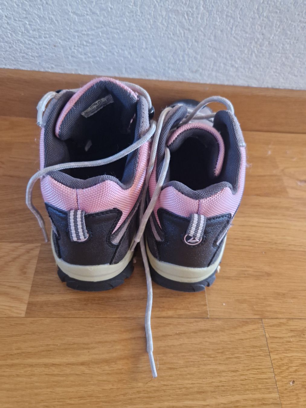 Scarpe per ragazze: Balducci schöne Kinderschuhe, Wanderschuhe, Gr. 34 – Usato da Buchs venduto da sonjaja 2