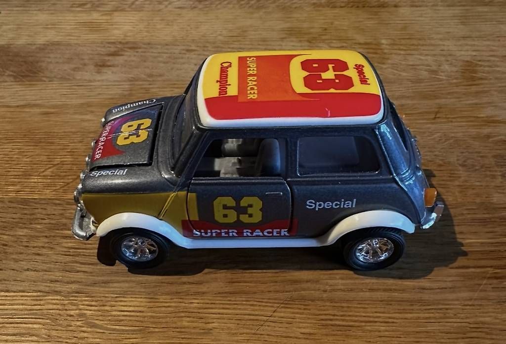 Giocattoli: Mini Racer – Usato da Luzern venduto da Modano02 1