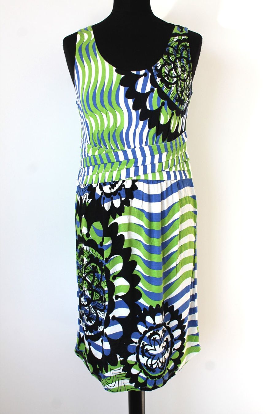 Desigual Vestiti: Robe DESIGUAL taille L – Usato da Chez-le-Bart venduto da jasse