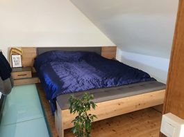 Modernes LED-Bett 180x200 neuwertig