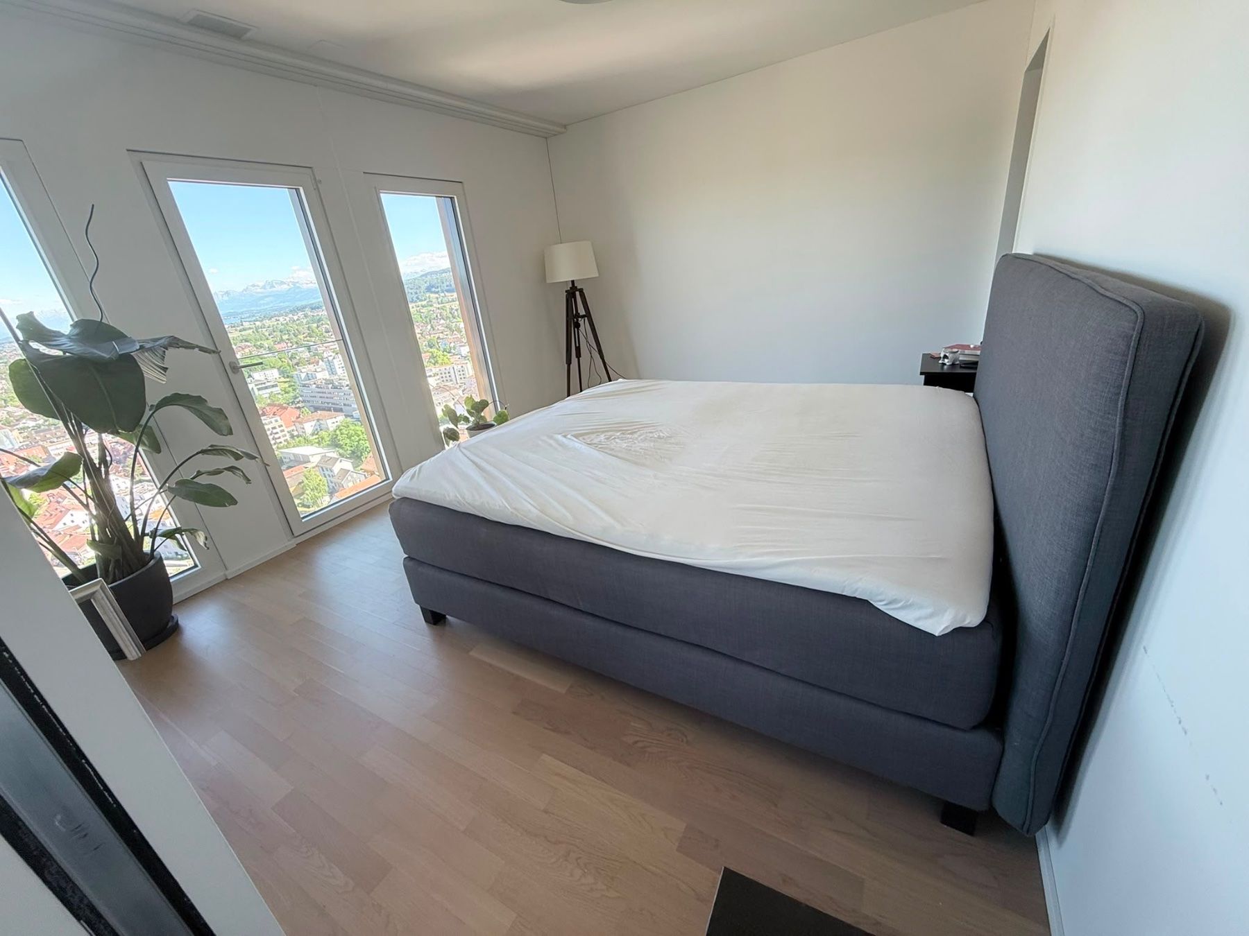 Ikea Letti: Boxspringbett – Usato da Dübendorf venduto da qen_xq5p