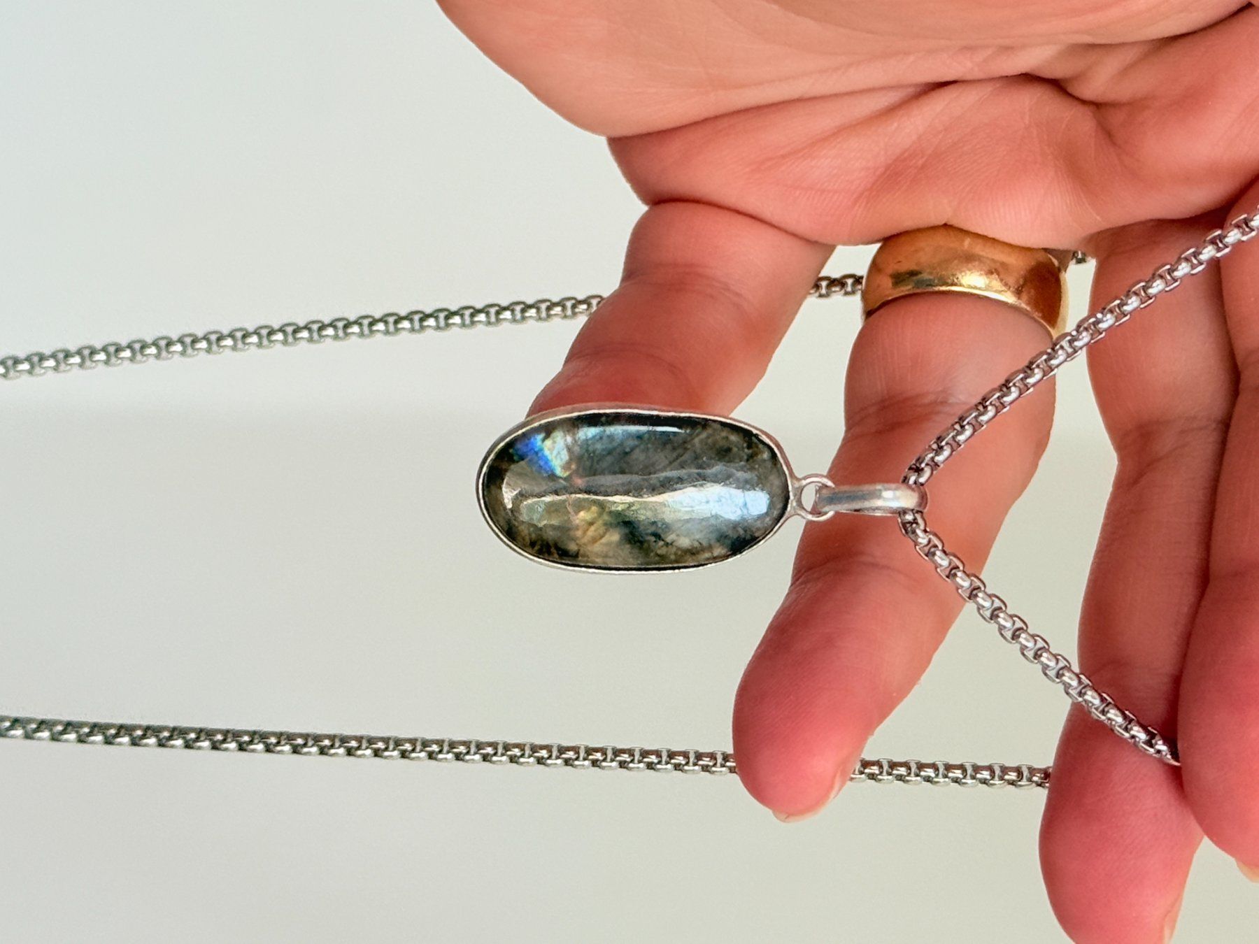 Catenine: Labradorite necklace – Nuovo e nell'imballaggio originale da Genève venduto da AGBERG 2