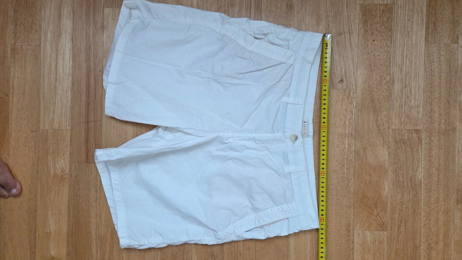 Esprit Hosen: Esprit Shorts Gr. 38 – Gebraucht aus Fislisbach von Maieriisli25 4