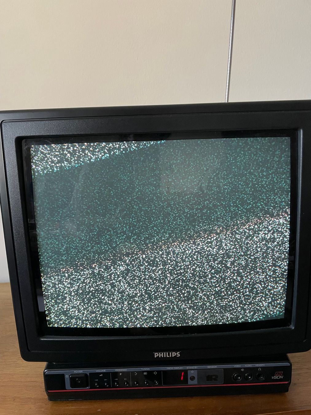 Fernseher: Vintage / Gaming Fernseher Phillips – Gebraucht aus Münchenbuchsee von hamama18 1
