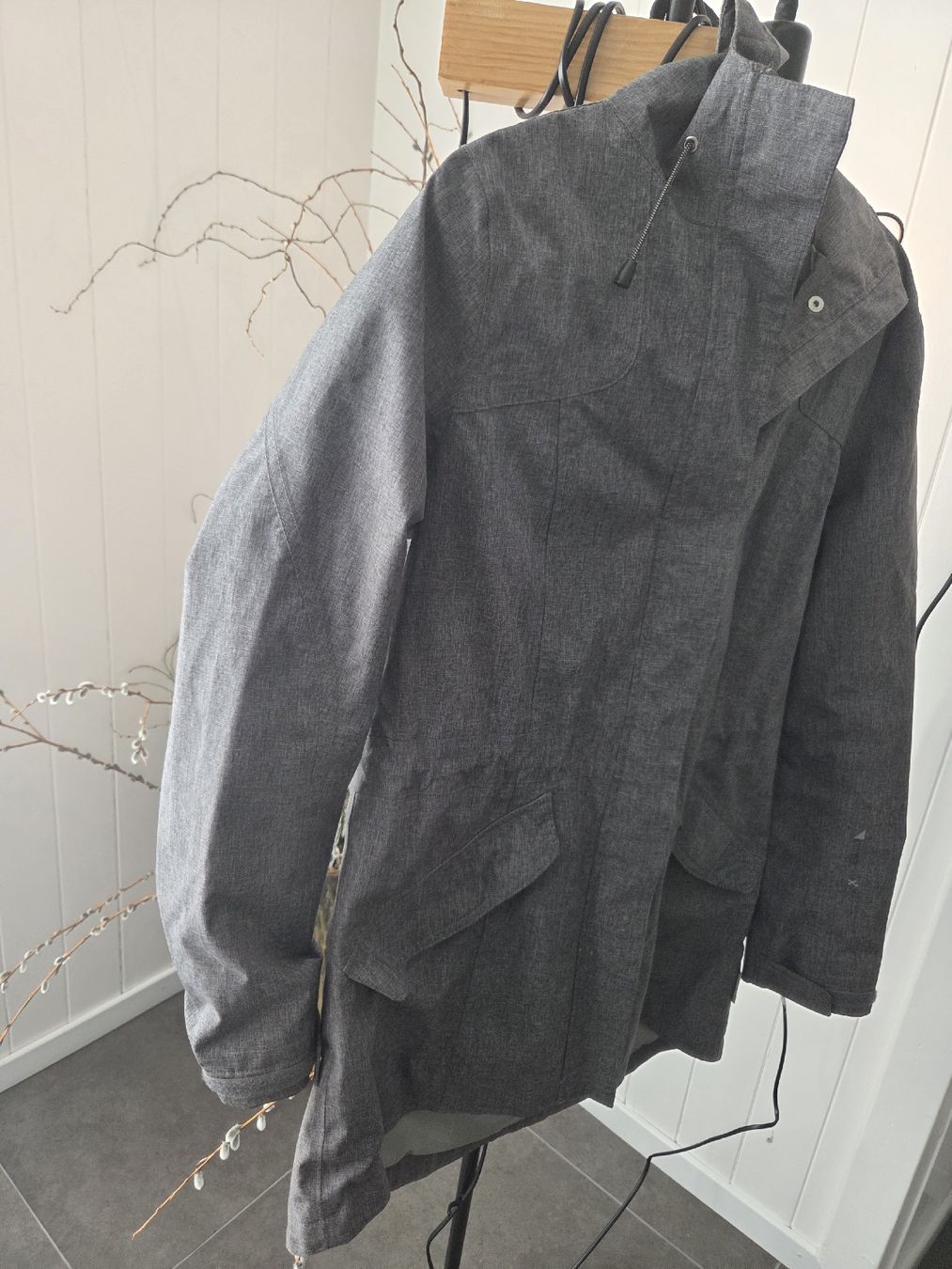 Big Tramp Jacken: Damen Jacke Big Tramp Grau Grösse 38 – Neu (gemäss Beschreibung) aus Alterswil FR von Agape07 1