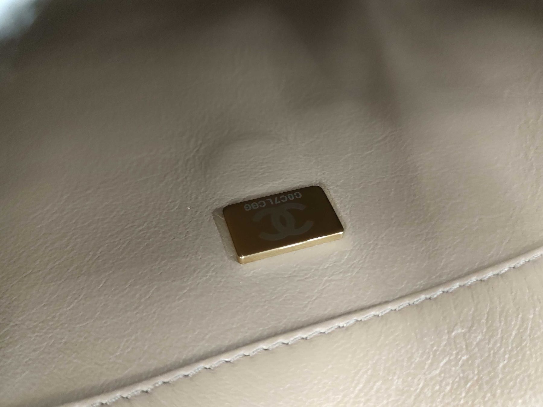 Chanel Borse da donna: Chanel Trendy CC Medium Beige GHW – Usato da St. Gallen venduto da Love_Luxury 9