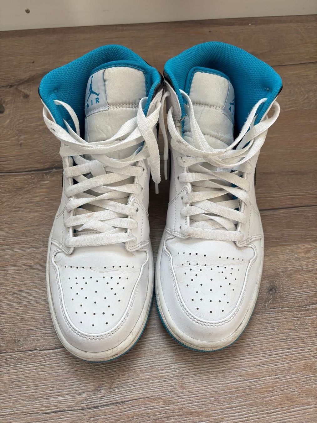 Jordan Scarpe da uomo: Nike Air Jordan 1 Mid – Usato da Wangen an der Aare venduto da Manumech 2