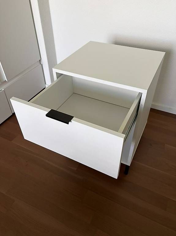 Conforama Nachttische: Table de chevet – Gebraucht aus Neuchâtel von gon_hvy2 3