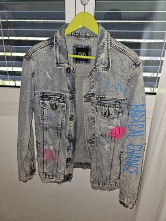 Giacca di jeans Zara, taglia M, edizione limitata!