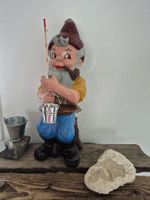 Freundlicher Gartenzwerg Angler