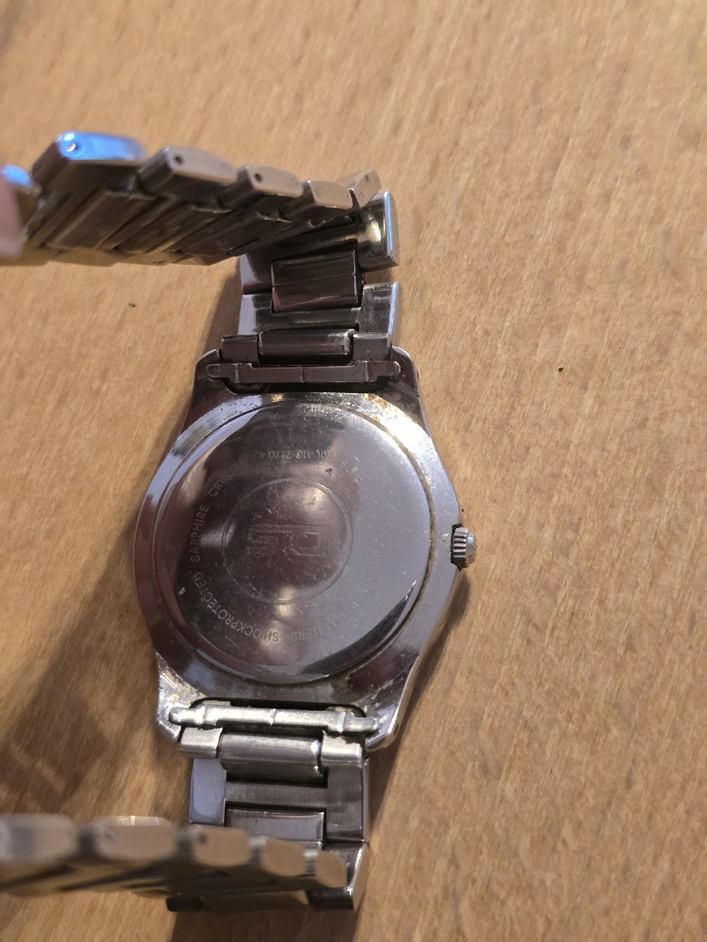 Certina Uhren: Certina DS Armbanduhr mit Datum silberfarben – Gebraucht aus Romanshorn von car_hx67 3