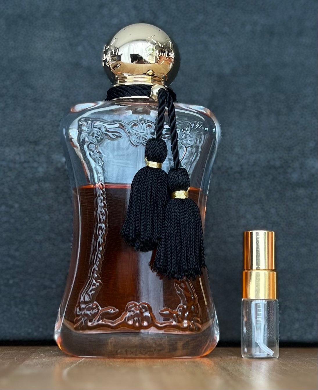 Parfum & Eau de Toilette: SAFANAD VON PARFUMS DE MARLY – Gebraucht aus Kölliken von deleina