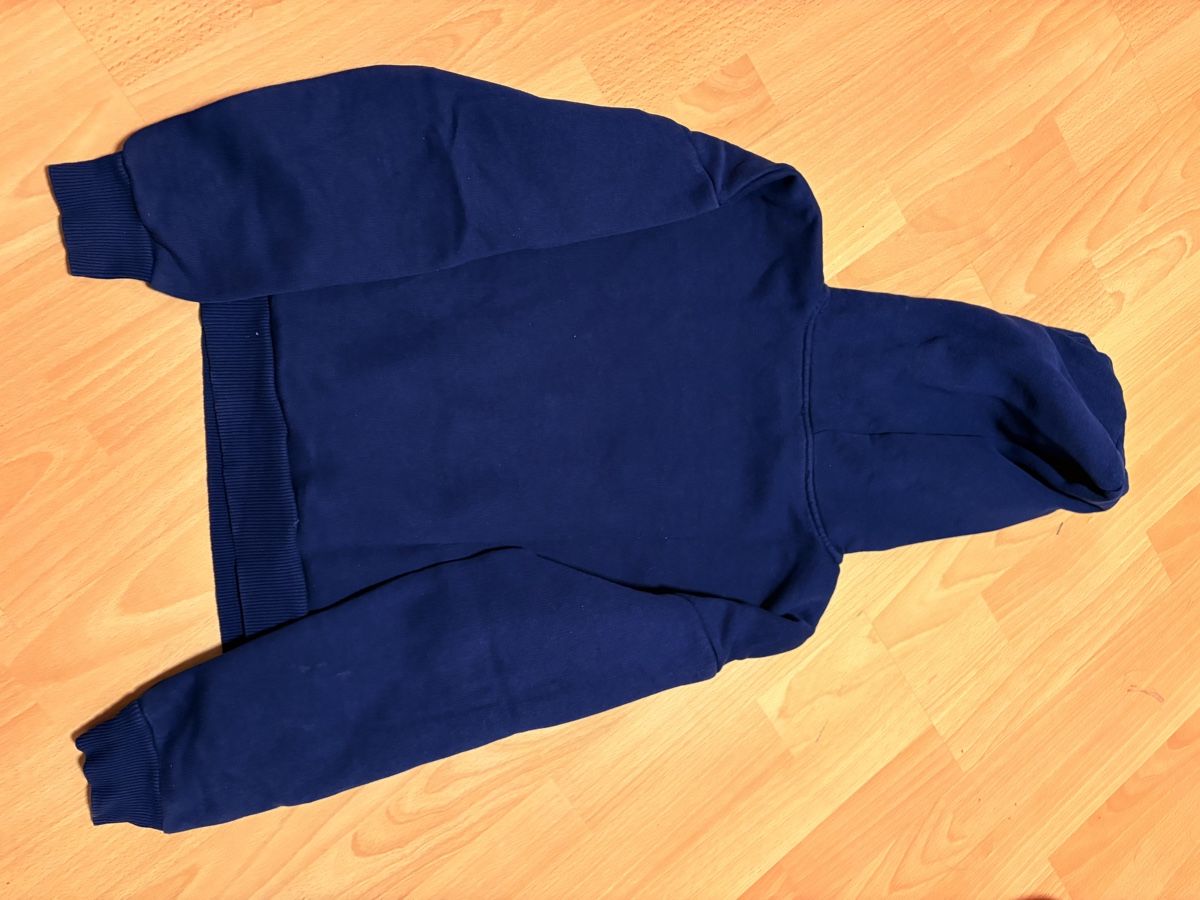 Pulls & Sweat-shirts: Pullover – Neuf (Voir description) à Herzogenbuchsee par Gd.5 1