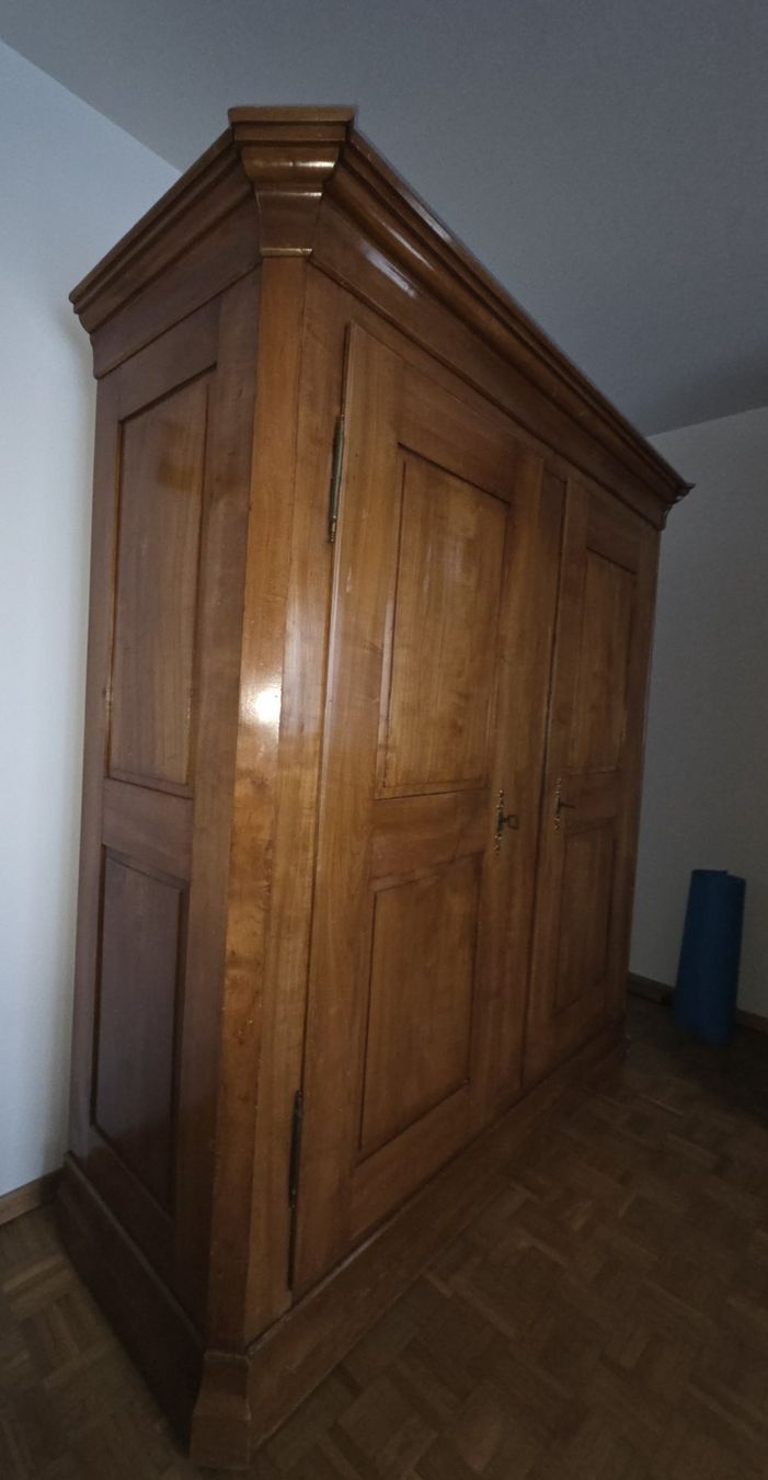 Armoires: Schrank – D'occasion à Kloten par mato2008 1