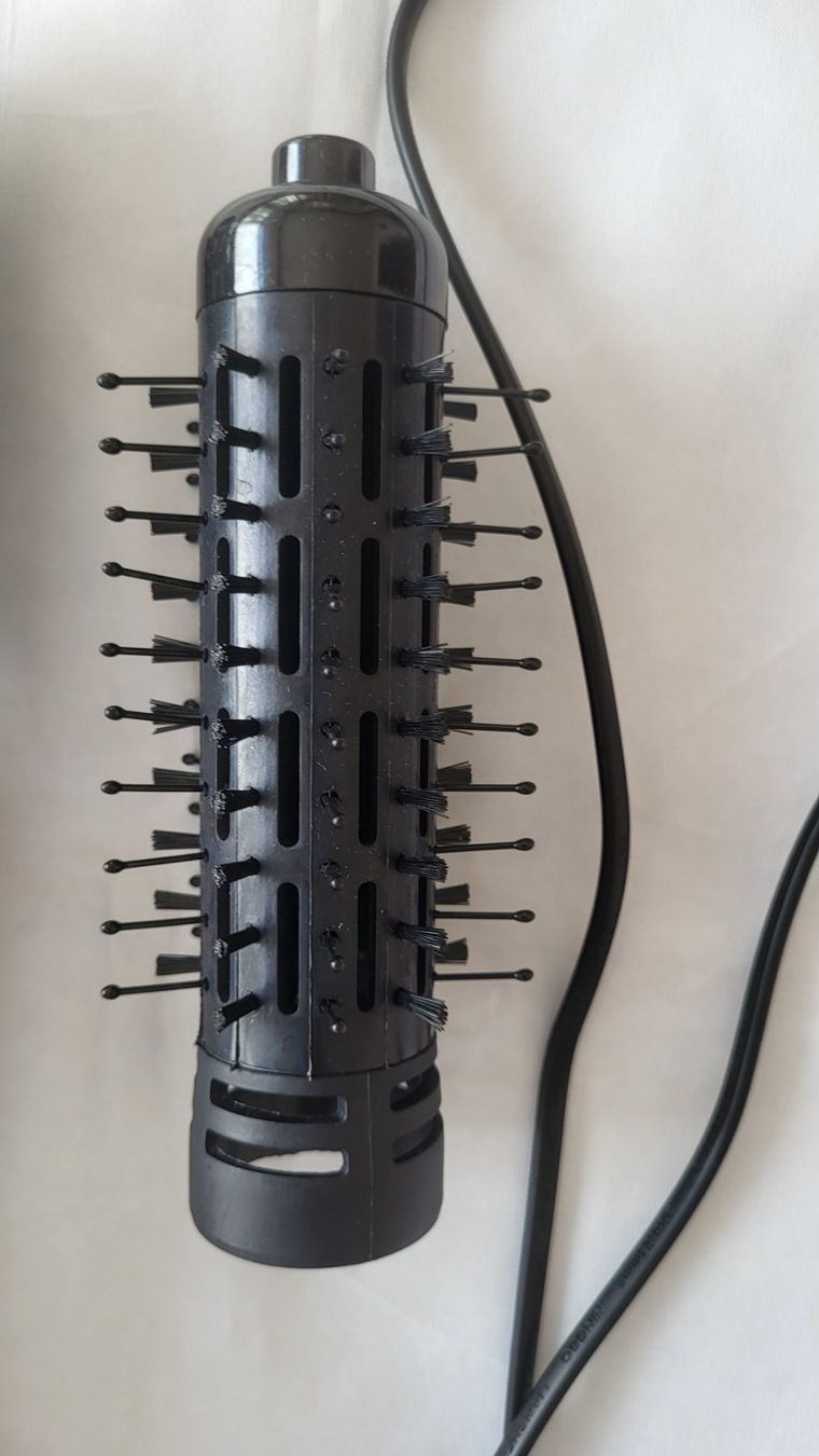Altro per la cura dei capelli: Peigne électronique – Nuovo (secondo la descrizione) da Fribourg venduto da VictoriaShop7 2
