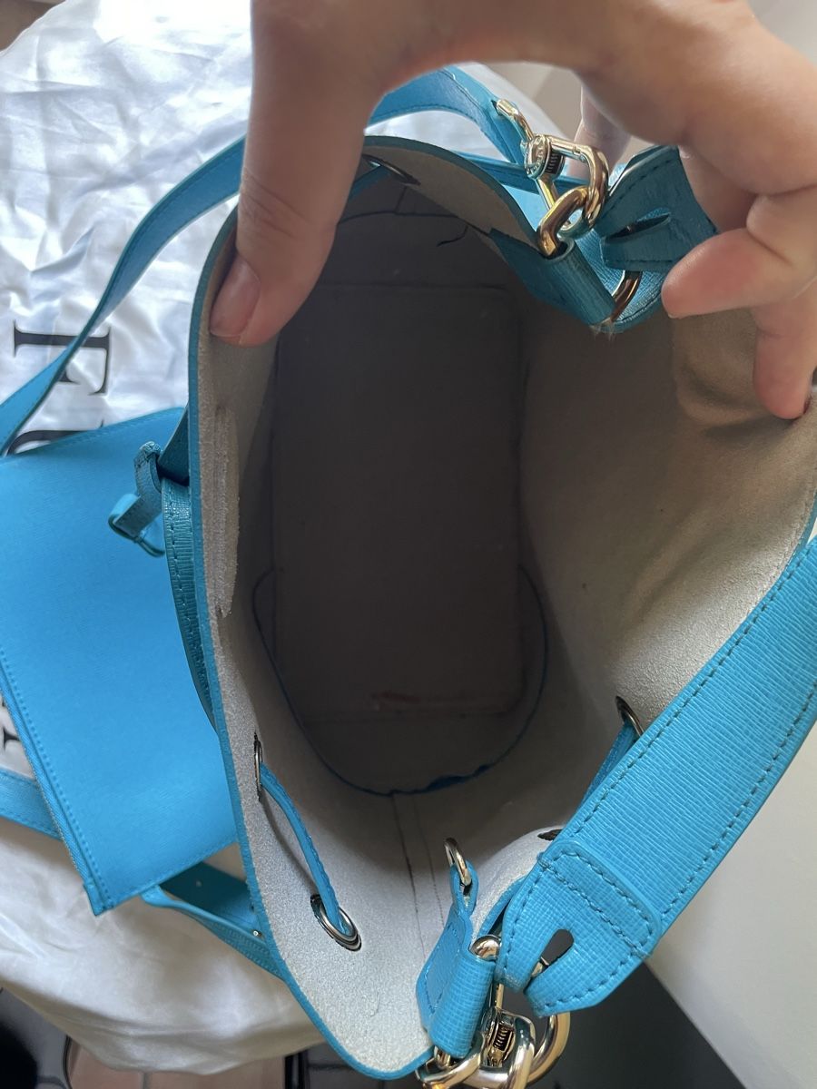 Furla Taschen für Damen: Vendo Borsa Furla originale - Modello secchiello turchese – Gebraucht aus Avegno von ReVibeRachele 2