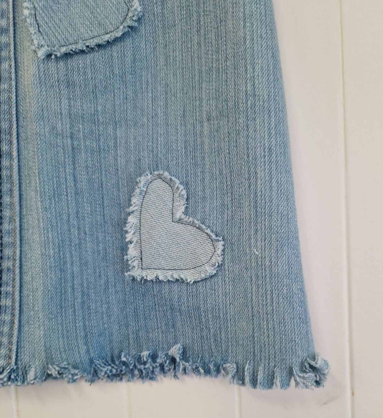 Vestiti & Gonne: Robe en jeans unique bleu 18 mois – Nuovo e nell'imballaggio originale da St-Imier venduto da goodber 2