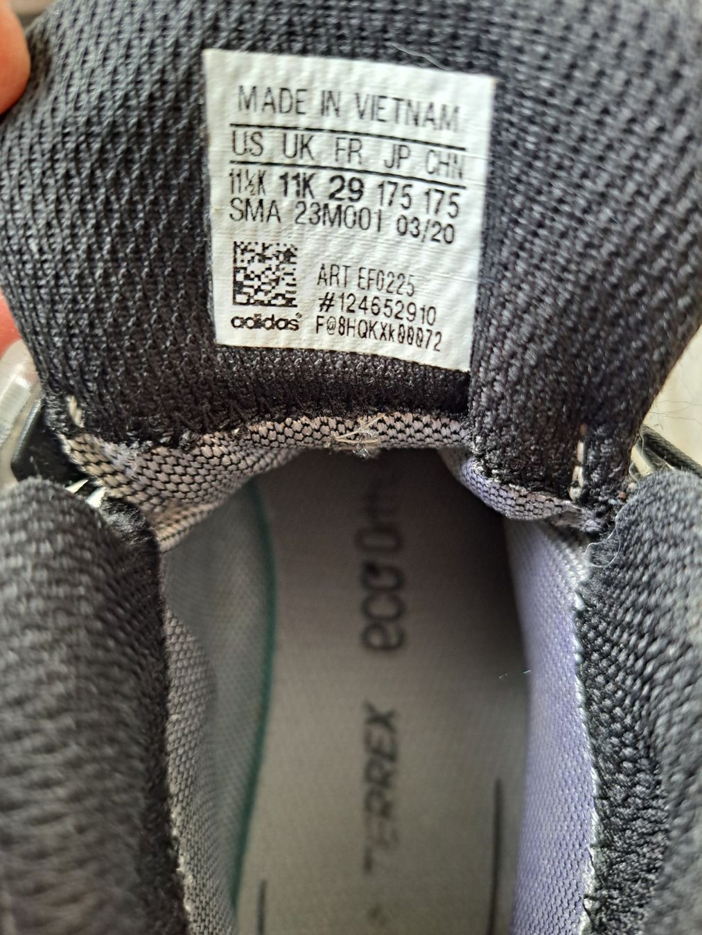 Adidas Chaussures garçon: Adidas Terrex Wanderschuhe Gr 29 – D'occasion à Bünzen par nagyagi111mail 3