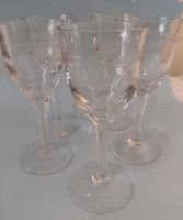 5 antike Gläser