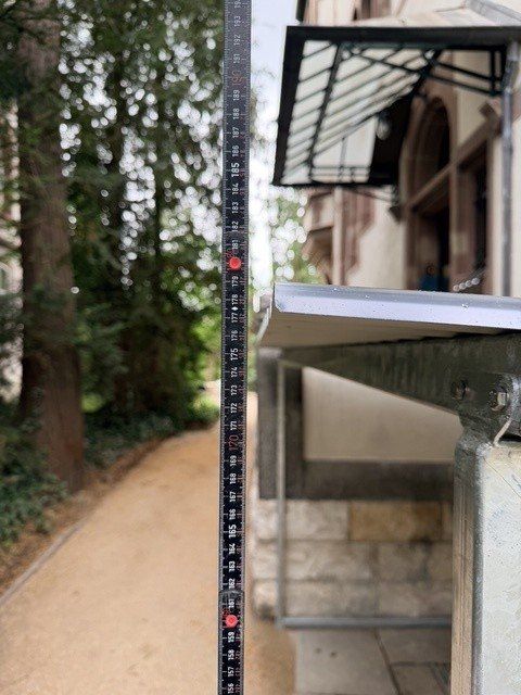 Rifugi: Velounterstand - Neuwertig – Nuovo (secondo la descrizione) da Basel venduto da MET_Architects 6