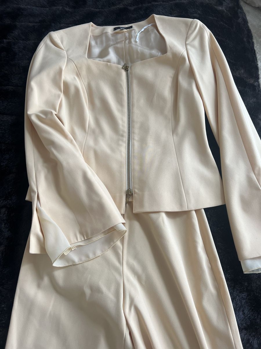 Anzüge & Kostüme: Zweiteiler Blazer mit Hose – Gebraucht aus Schönenberg ZH von Bosh