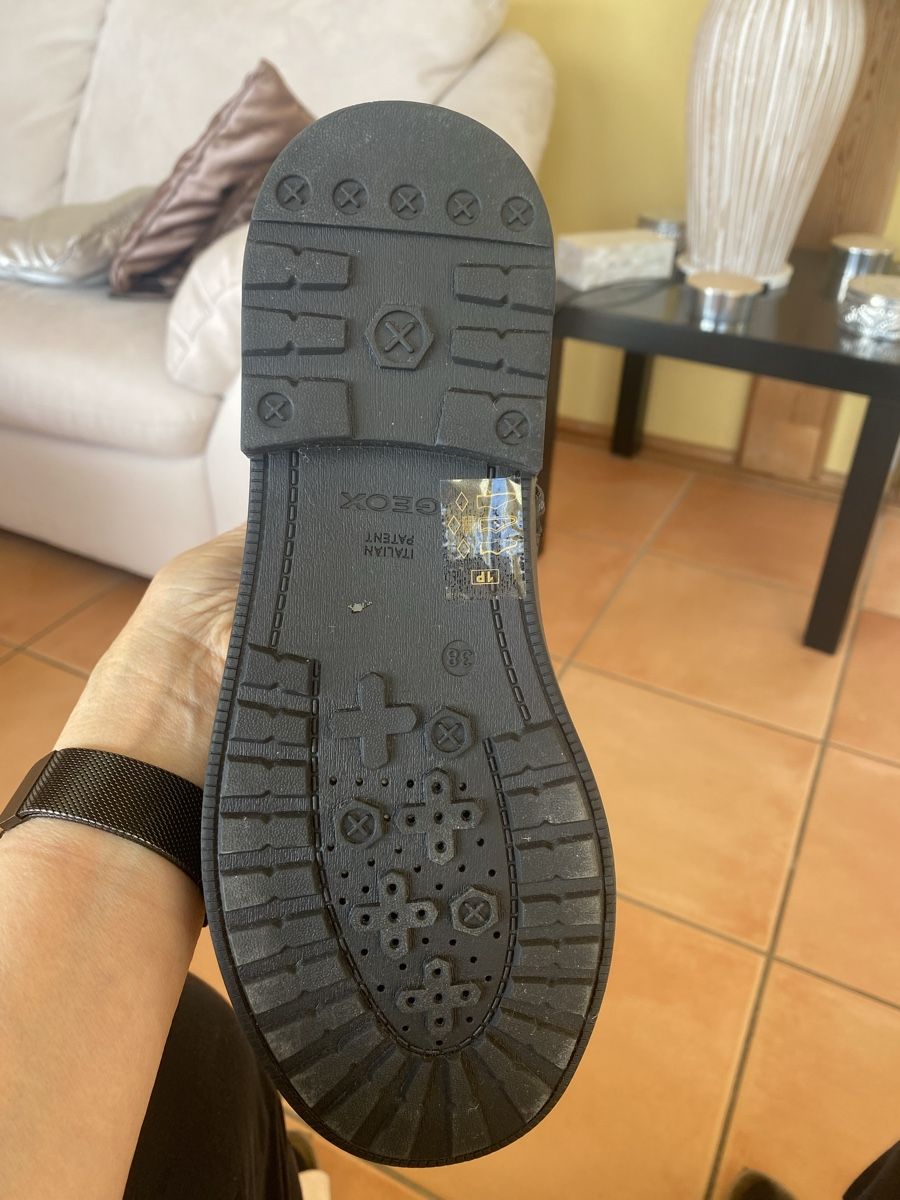 Geox Scarpe da donna: GEOX bottes 38 comme neuf cuir – Nuovo (secondo la descrizione) da Belmont-sur-Lausanne venduto da chu_vxf5 3