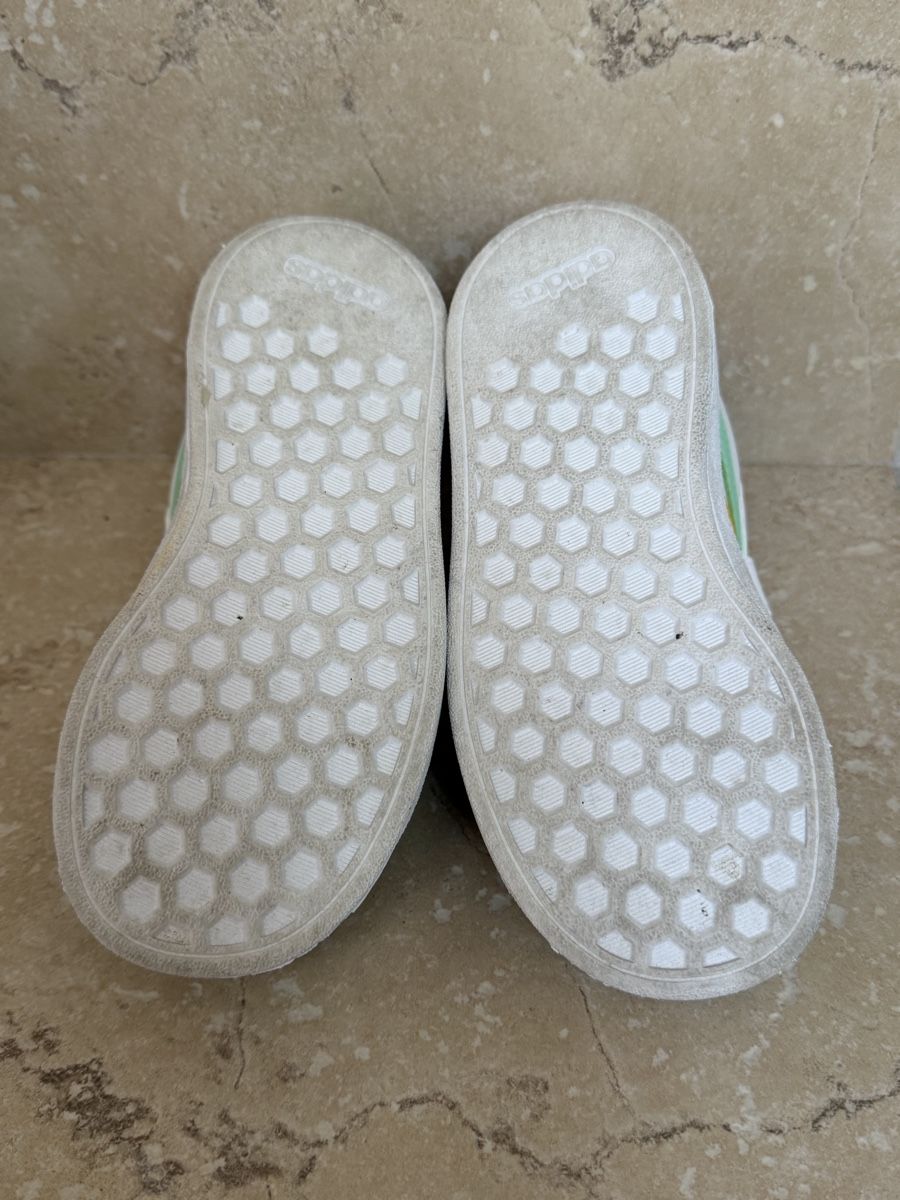 Adidas Scarpe da uomo: ADIDAS nr. 27  – Nuovo (secondo la descrizione) da Bedano venduto da VBimby 2