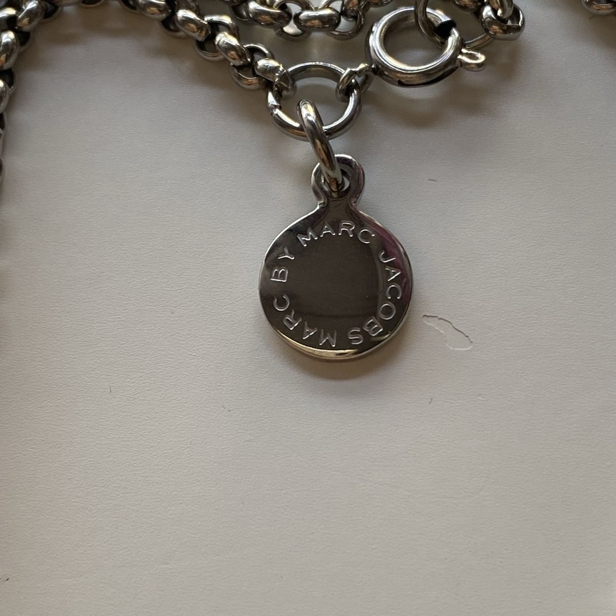 Marc Jacobs Ketten: Marc Jacobs Edelstahl Silberne Halskette – Neu (gemäss Beschreibung) aus Givisiez von dor_xb9k 1