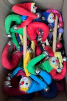 Überraschung: Clown/Hofnarr mit Glocken klein