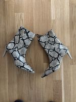 H&M NWT snakeskin print boots size 40