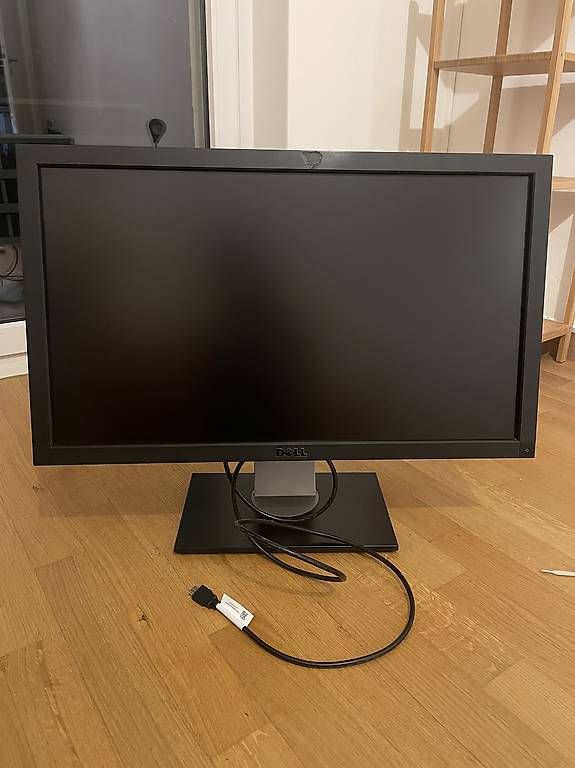 Dell Monitor: Dell Flachbildschirm 27" – Usato da Zürich venduto da kamilitsa