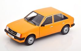 Opel Kadett D 5-Türer 1979-1984 orange     1:24 von WhiteBox