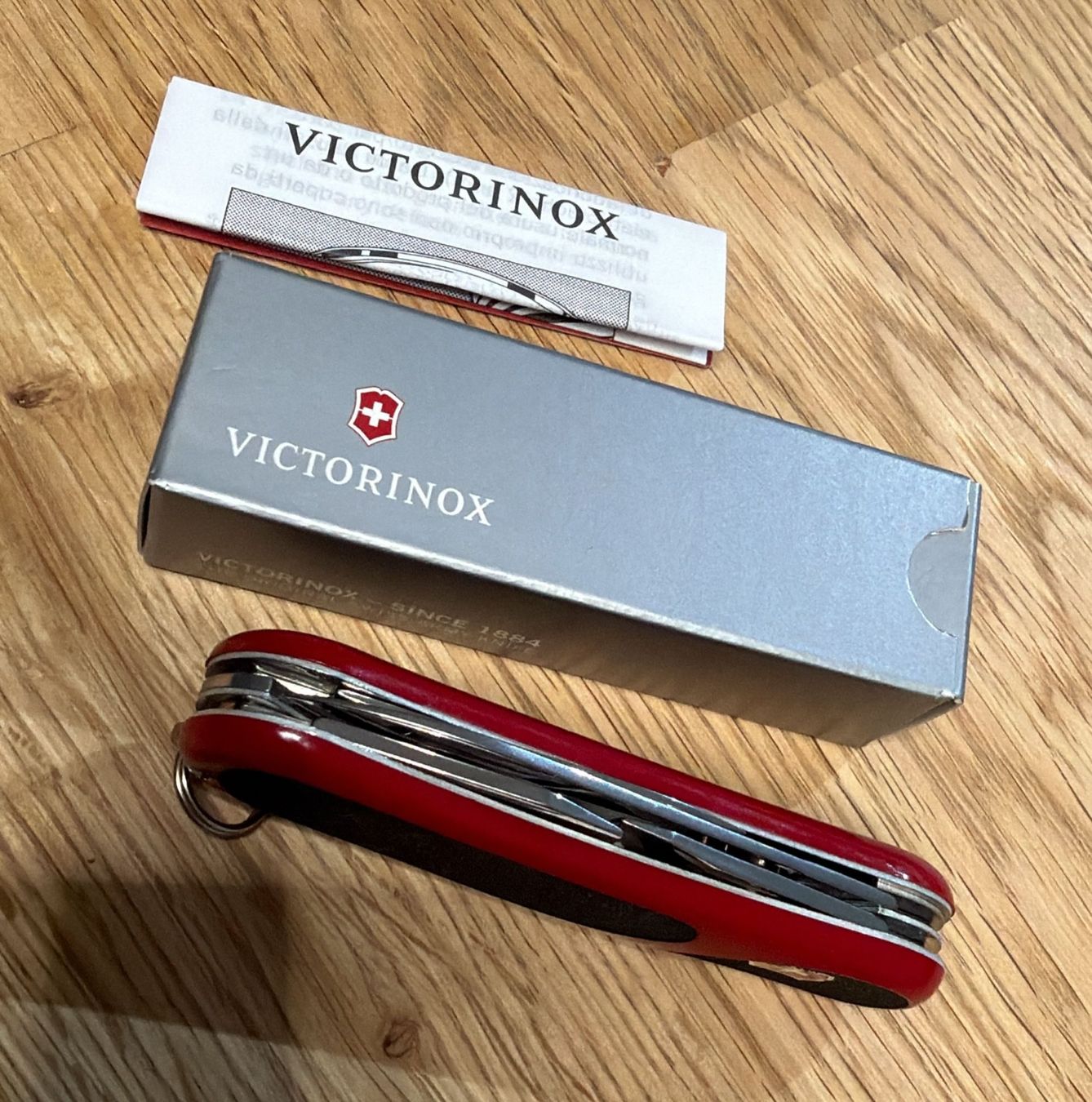 Victorinox Couteaux de poche: VICTORINOX  SACKMESSER EVOLUTION 10 GRIP – Neuf avec emballage d'origine à Zürich par Frei-Occasionen 8