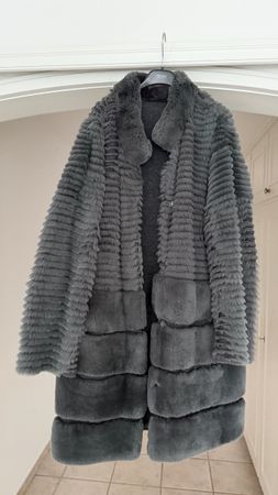 OVERSIZE PELZMANTEL NEUPREIS CHF 2400 HASENFELL S-M